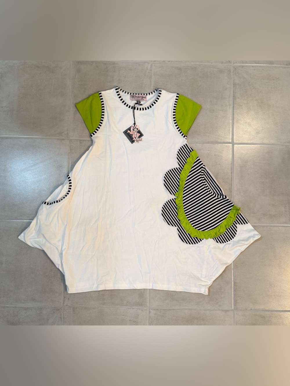 WonderLand by KidCuteTure Sz 10 NWT Black White Lime Eleanor Dress